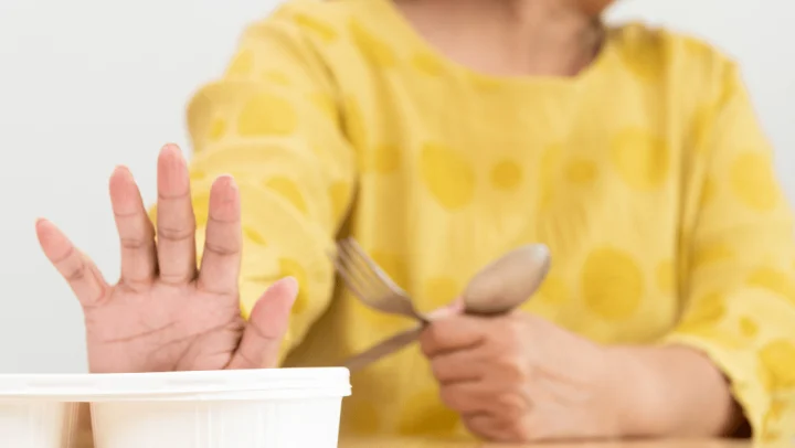 Appetite Loss in Memory Care: Warning Signs & Solutions