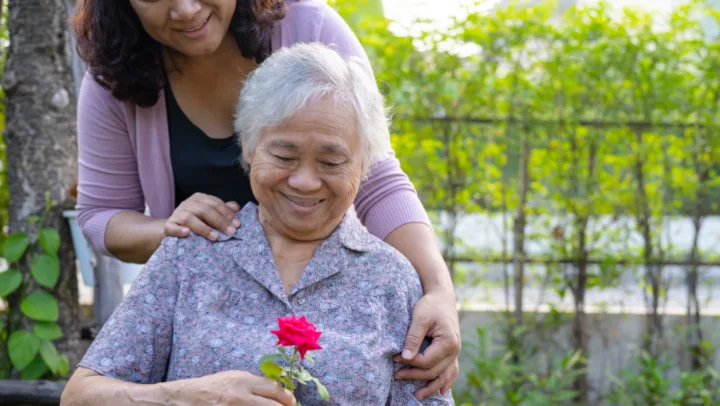 When Is It Time? Your Guide To Memory Care Vs Assisted Living In Tulsa 6 Mar2025 Imc Tulsa Blog 4 Pic 1 Lkne9I