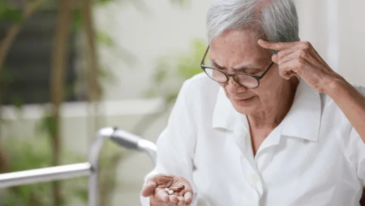 Navigating The Storm: Coping Strategies For An Alzheimer'S Diagnosis And Memory Care Journey 1