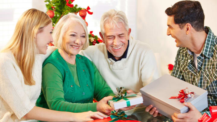 Creating Lasting Memories: Meaningful Holiday Traditions For Seniors With Memory Loss In Edmond 1 Image 50